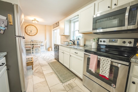 Cape Cod Home for Sale in Riner VA - image 11