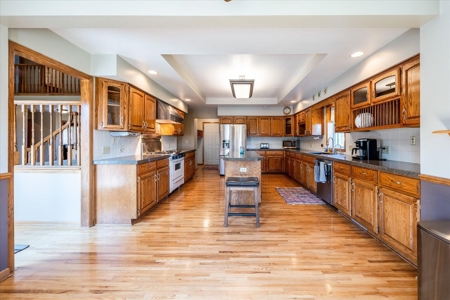 5-Bedroom Acreage with Modern Amenities, Harrison County, IA - image 45