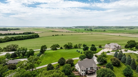 5-Bedroom Acreage with Modern Amenities, Harrison County, IA - image 8