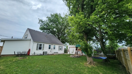 Duplex or Spacious Single Family Home- You Decide! - image 5