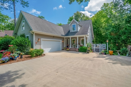 Albemarle Plantation Home For Sale In Hertford, Nc - image 1