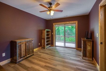 Log Home for Sale in Sugar Grove NC - image 40