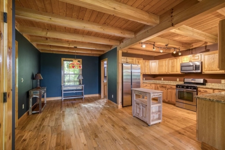 Log Home for Sale in Sugar Grove NC - image 20