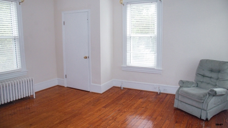 Move-In Ready 1858 Pre-Civil War Home with Modern Updates - image 22
