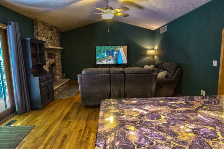 Hidden Valley Ranch on 5.5 acres For Sale Richland County - image 22