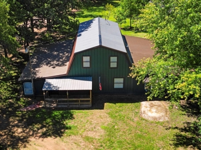 Newly remodeled Country Home - image 3