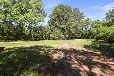 Newly remodeled Country Home - image 27