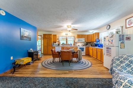 Hunting Property / Country Home with Acreage Oregon County - image 15