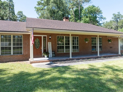 Home On Golf Course With No Hoa In North Fl - image 8