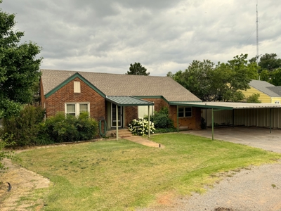 Route 66 Home for Sale, Clinton, OK - image 1