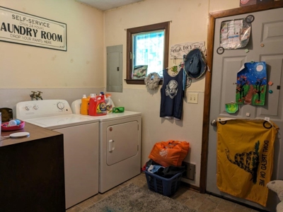 Duplex for Sale Gaylord Michigan - image 24