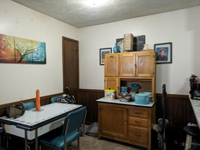 Duplex for Sale Gaylord Michigan - image 17