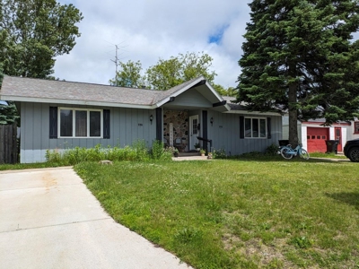 Duplex for Sale Gaylord Michigan - image 27
