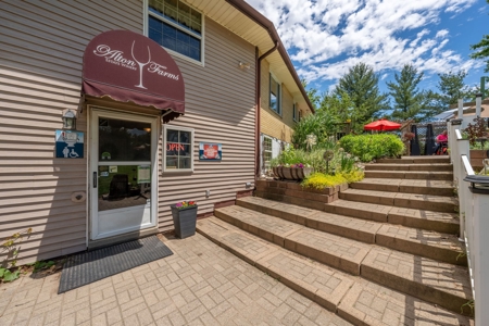 Winery for Sale in Plympton-Wyoming - image 36