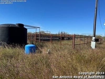 Land with Electric and Well for Sale in Pleasanton, TX - image 8