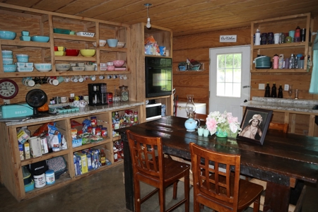 Ozarks Farm And Country Home For Sale Near Sturkie Arkansas - image 39