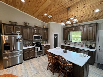 Arkansas Country Home on 10 Acres For Sale - image 2