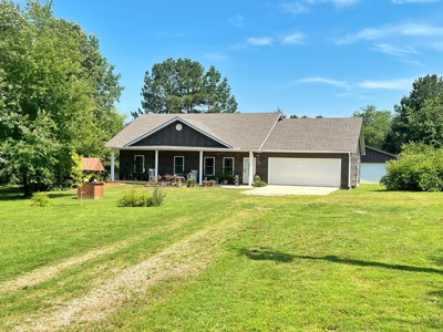 Arkansas Country Home on 10 Acres For Sale - image 1