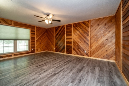 East Texas Country Homeplace - image 10
