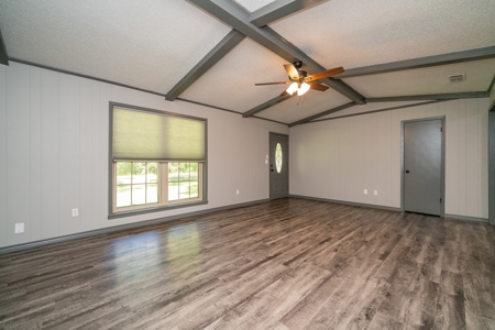 East Texas Country Homeplace - image 5