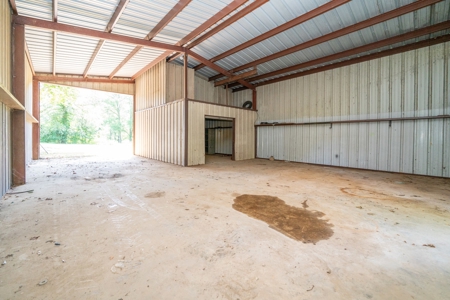 East Texas Country Homeplace - image 24