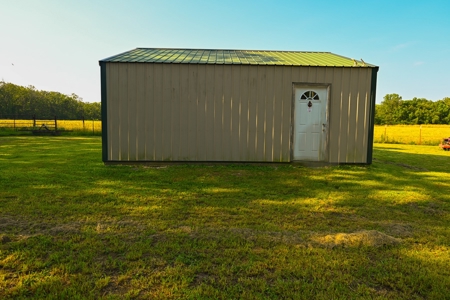 Home For Sale Stockton Lake, MO - image 7