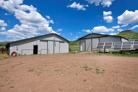 Off-Grid Colorado Ranch on 218 acres - image 37