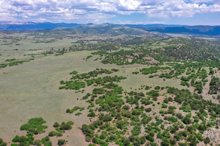 Off-Grid Colorado Ranch on 218 acres - image 46