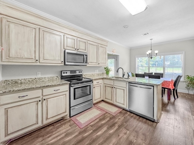 3BR 2BA Brick Home for Sale in North Pike School District - image 9