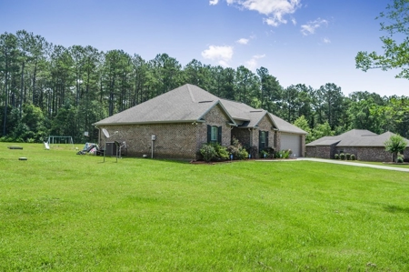 3BR 2BA Brick Home for Sale in North Pike School District - image 7