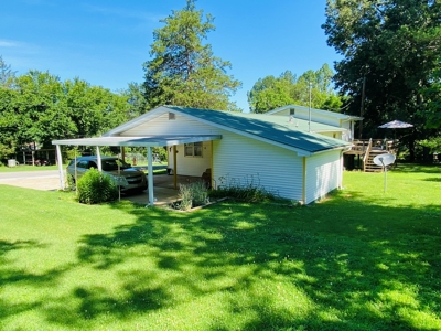House For Sale In North Central Arkansas - image 2