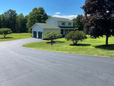 Country Home on Acre Lot For Sale in Swanton, VT! - image 18