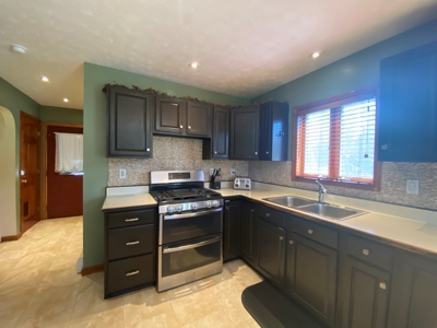 Country Home on Acre Lot For Sale in Swanton, VT! - image 32