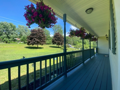 Country Home on Acre Lot For Sale in Swanton, VT! - image 15