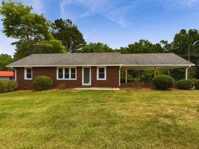 Completely renovated home in Lexington NC on +/- 1.13 Acres - image 7