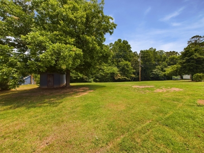 Completely renovated home in Lexington NC on +/- 1.13 Acres - image 5