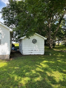 Country Home For Sale in Jackson County, Arkansas - image 4