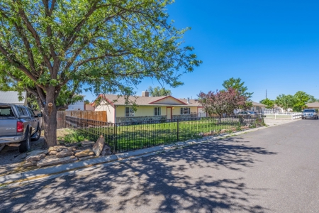Home for sale with RV Parking and NO HOA, 3 bed/2 bath - image 2