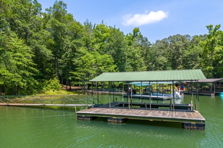 Beautiful 1.5 acre lot on Lake Hartwell with covered dock - image 15
