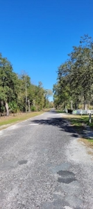 Home for Sale in Chiefland, Florida - image 2