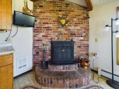 Historic Farm Home on 9.9 Acres in Grangeville, Idaho - image 10