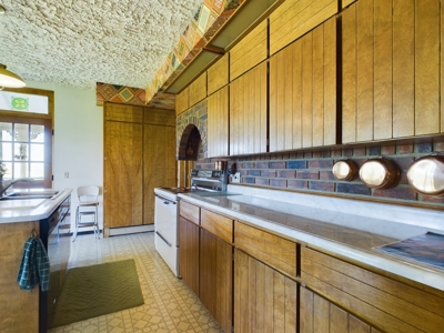 Historic Farm Home on 9.9 Acres in Grangeville, Idaho - image 8