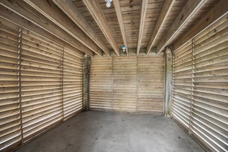 High End Pearl River Fishing Camp - image 18