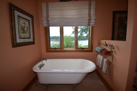 Riverfront Property For Sale In Linden, Tennessee - image 23