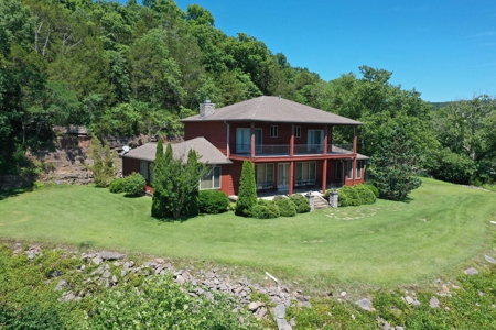 Riverfront Property For Sale In Linden, Tennessee - image 42