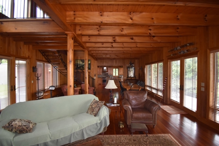 Riverfront Property For Sale In Linden, Tennessee - image 18