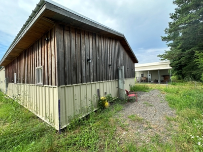 Country Home For Sale on 12.7+/- Acres in Ward, AR - image 9