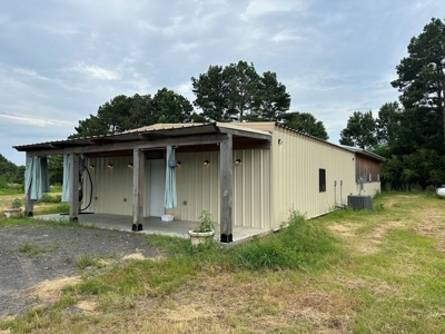 Country Home For Sale on 12.7+/- Acres in Ward, AR - image 36