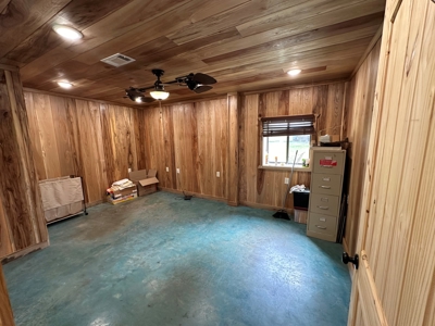 Country Home For Sale on 12.7+/- Acres in Ward, AR - image 25