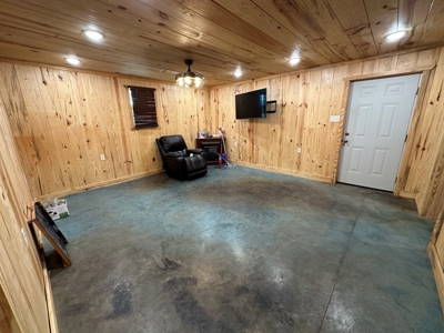 Country Home For Sale on 12.7+/- Acres in Ward, AR - image 14